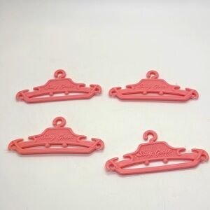 VTG Barbie Suzy Goose Pink Hangers 60s